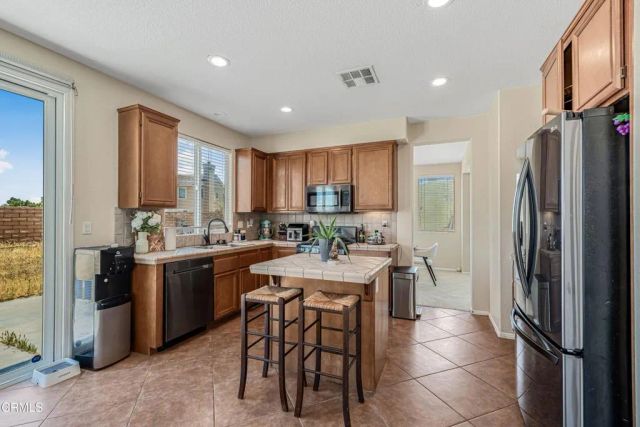 36528 Palomino Court, Palmdale, CA 93550