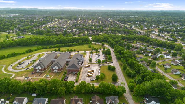 2919 Crenshaw Ct, Spring Hill, TN 37174