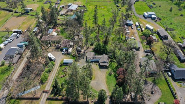 549 Wilson Road, Central Point, OR 97502