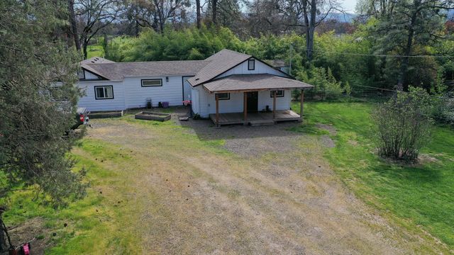 549 Wilson Road, Central Point, OR 97502