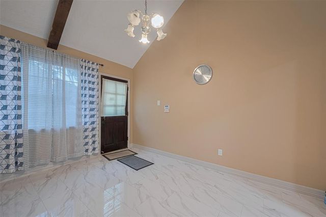 10518 Huntington Dale Drive, Houston, TX 77099