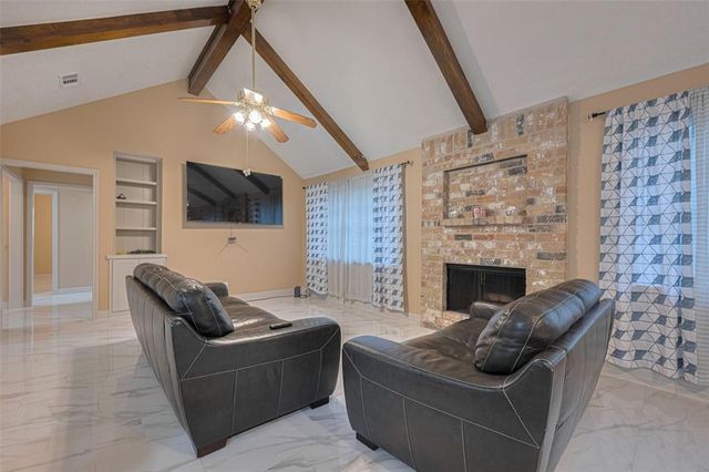10518 Huntington Dale Drive, Houston, TX 77099