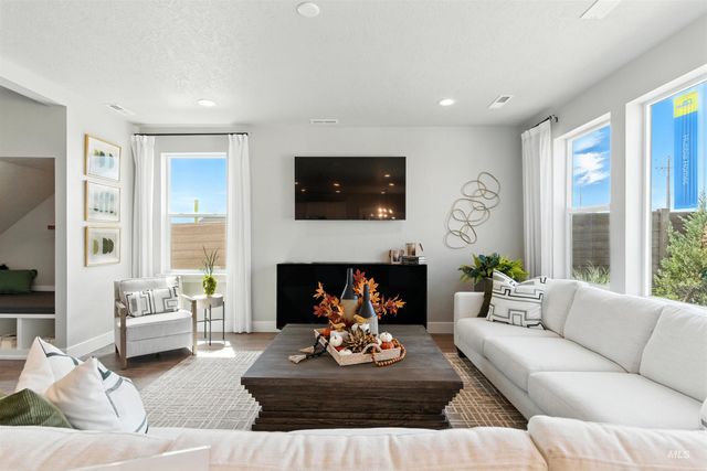 5520 W Lost Rapids St, Meridian, ID 83646