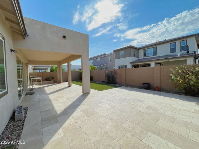 273 E Lantana Drive, Chandler, AZ 85286