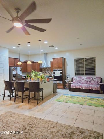 273 E Lantana Drive, Chandler, AZ 85286
