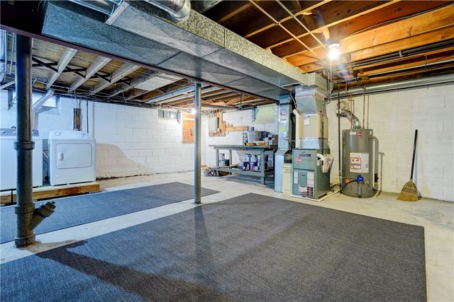 110 Highwood Road, Irondequoit, NY 14609