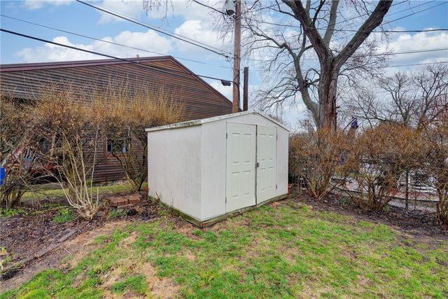 110 Highwood Road, Irondequoit, NY 14609