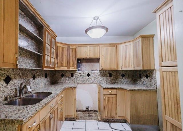 3610 SW 36 St, West Park, FL 33023