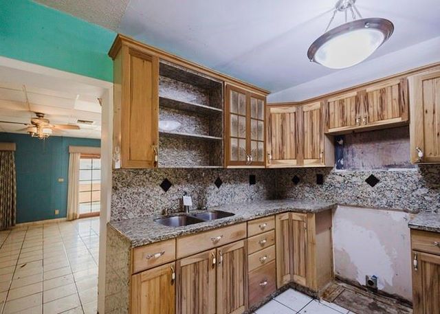 3610 SW 36 St, West Park, FL 33023