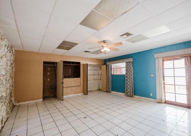 3610 SW 36 St, West Park, FL 33023