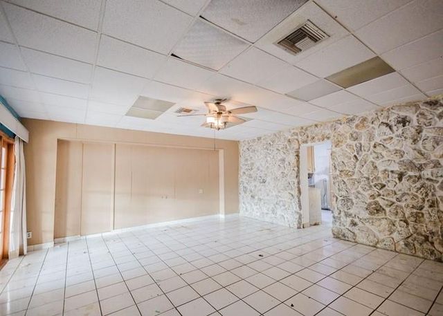 3610 SW 36 St, West Park, FL 33023