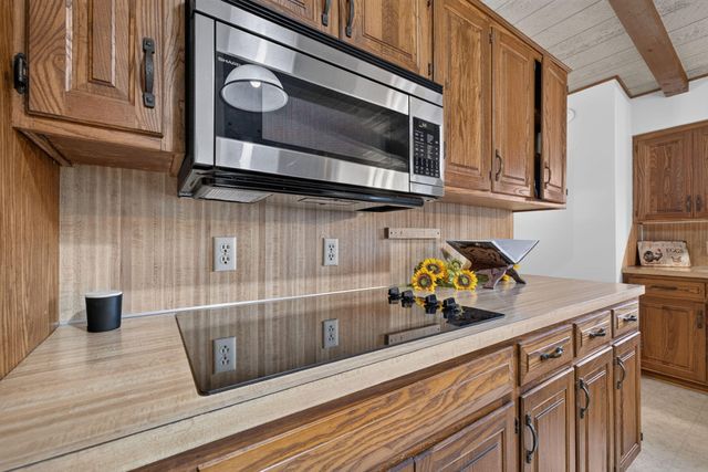 851 W Stonehill Road, Ozark, MO 65721
