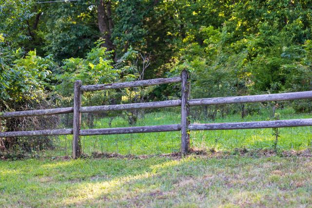 851 W Stonehill Road, Ozark, MO 65721