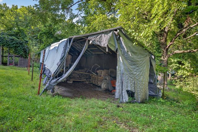 851 W Stonehill Road, Ozark, MO 65721