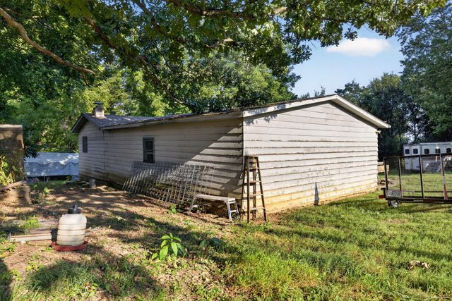 851 W Stonehill Road, Ozark, MO 65721
