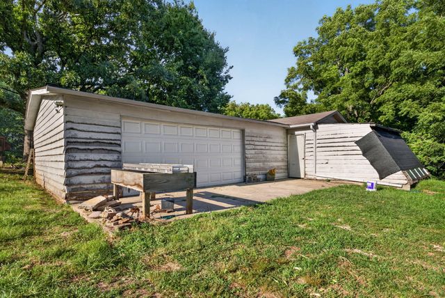 851 W Stonehill Road, Ozark, MO 65721
