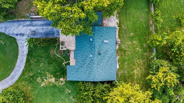 851 W Stonehill Road, Ozark, MO 65721