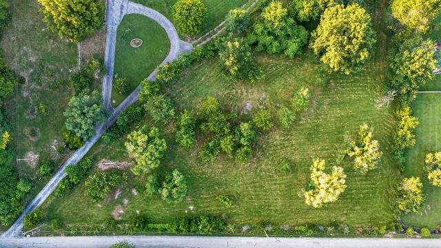 851 W Stonehill Road, Ozark, MO 65721