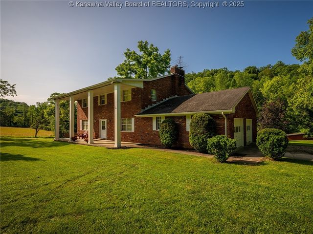 1846 Scott Depot Road, Scott Depot, WV 25560