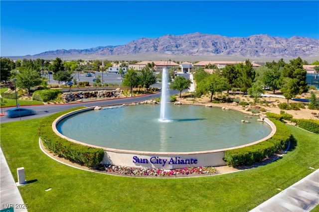 2413 Great Auk Avenue, North Las Vegas, NV 89084