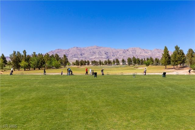 2413 Great Auk Avenue, North Las Vegas, NV 89084