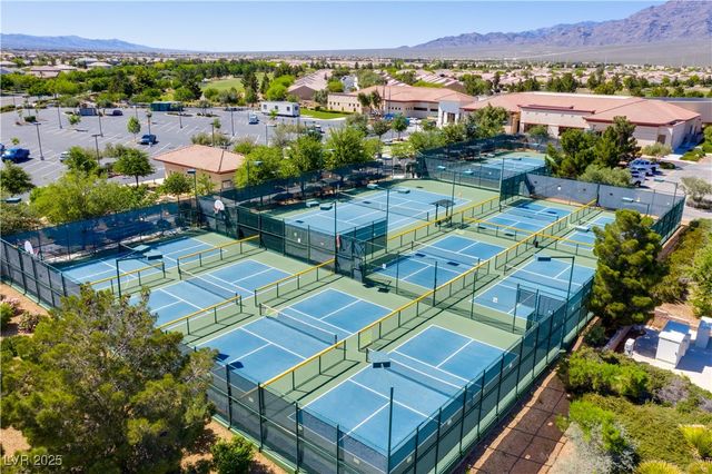 2413 Great Auk Avenue, North Las Vegas, NV 89084