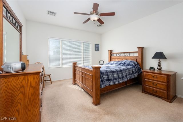 2413 Great Auk Avenue, North Las Vegas, NV 89084