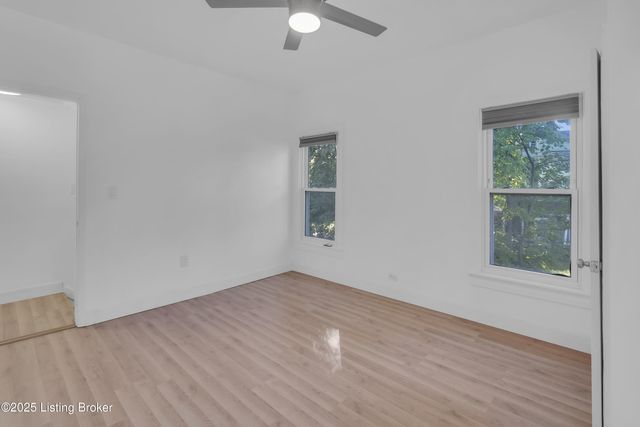 120 E Ashland Ave, Louisville, KY 40214