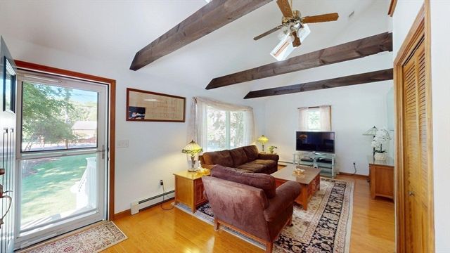 154 Thacher St, Attleboro, MA 02703