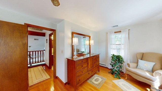 154 Thacher St, Attleboro, MA 02703