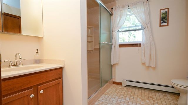 154 Thacher St, Attleboro, MA 02703