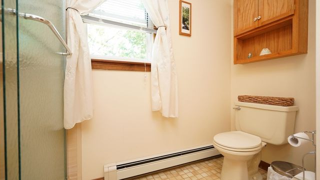154 Thacher St, Attleboro, MA 02703