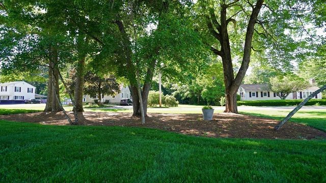 154 Thacher St, Attleboro, MA 02703