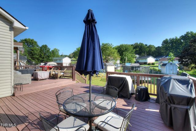 213 Grandview Street, Mount Carmel, TN 37645