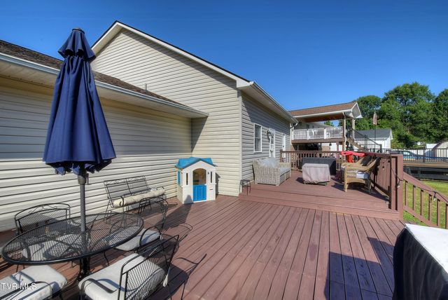 213 Grandview Street, Mount Carmel, TN 37645