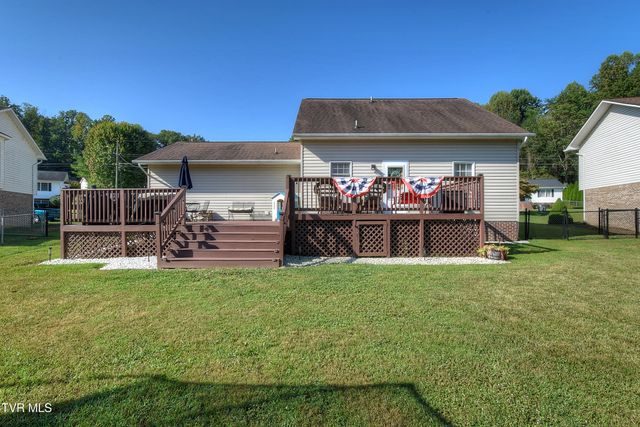 213 Grandview Street, Mount Carmel, TN 37645