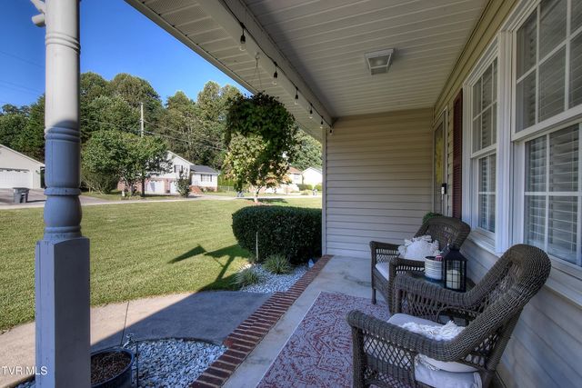213 Grandview Street, Mount Carmel, TN 37645