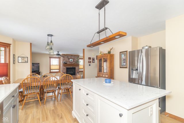 6703 W Suncloud Drive, New Palestine, IN 46163