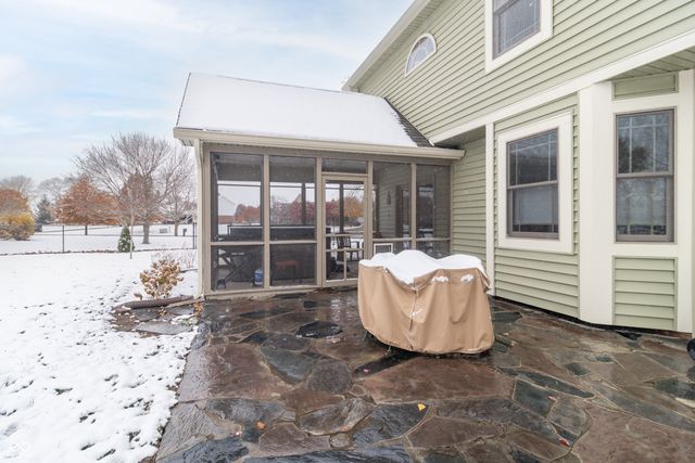 6703 W Suncloud Drive, New Palestine, IN 46163