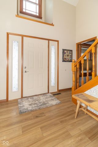 6703 W Suncloud Drive, New Palestine, IN 46163