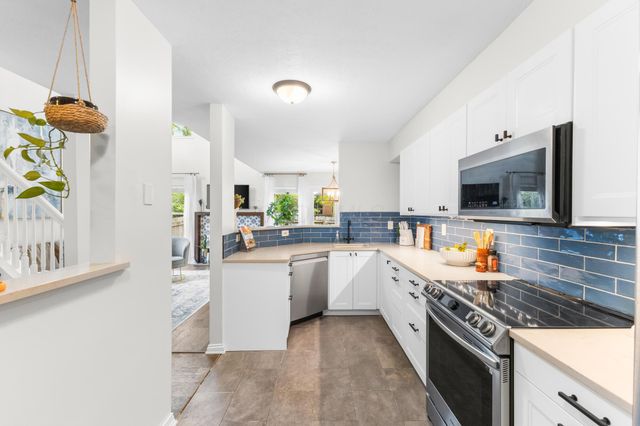606 Chadwood Drive, Columbus, OH 43230