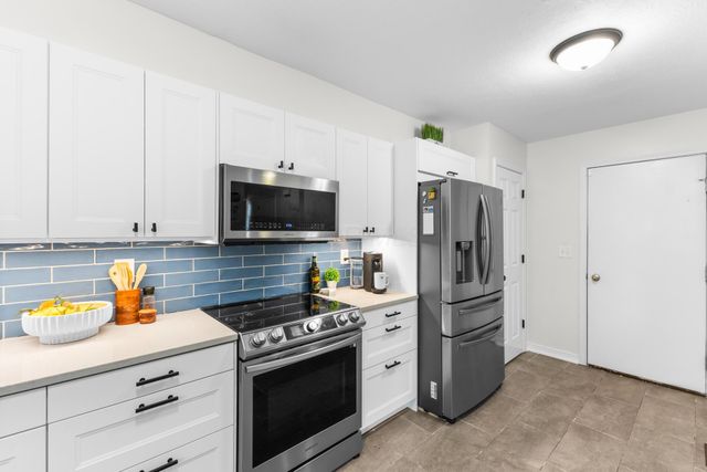 606 Chadwood Drive, Columbus, OH 43230
