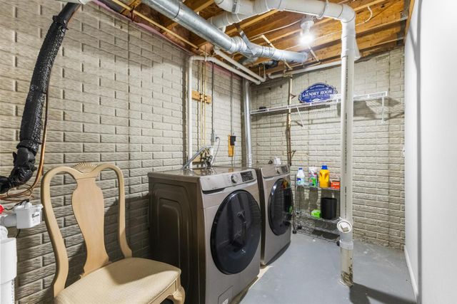 606 Chadwood Drive, Columbus, OH 43230