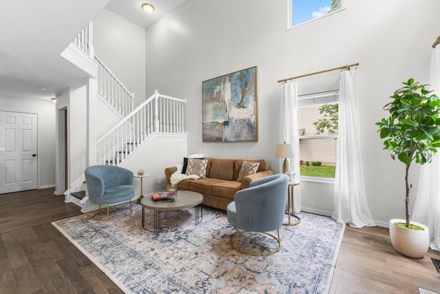 606 Chadwood Drive, Columbus, OH 43230
