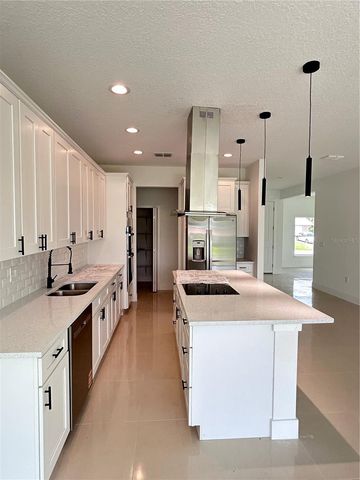 286 CATALONIA AVENUE NW, Palm Bay, FL 32907