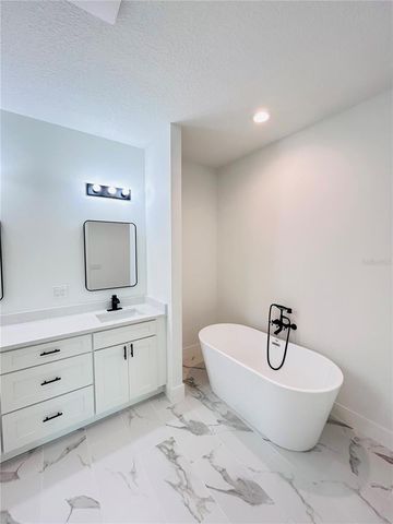 286 CATALONIA AVENUE NW, Palm Bay, FL 32907