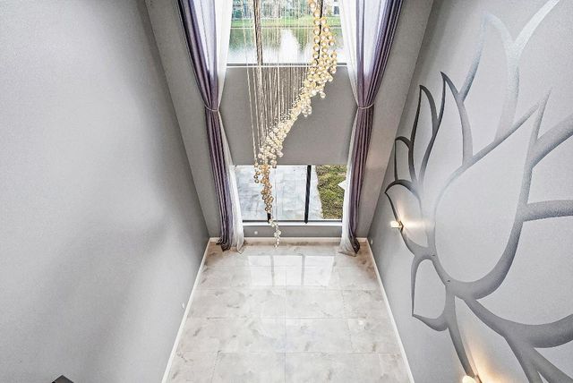 8060 Woodslanding Trail, West Palm Beach, FL 33411