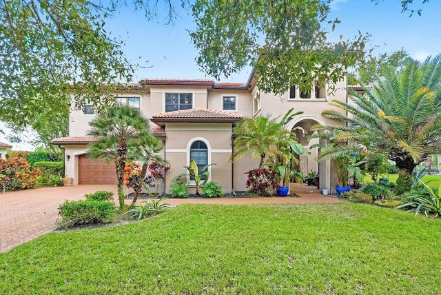 8060 Woodslanding Trail, West Palm Beach, FL 33411