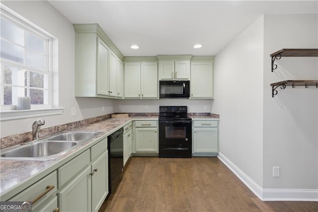 3930 Mabery Road, Gainesville, GA 30507