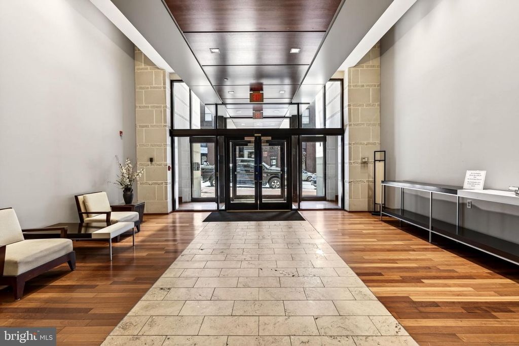 Image 2 of property listing at 1209 N CHARLES ST #306, Baltimore, MD 21201